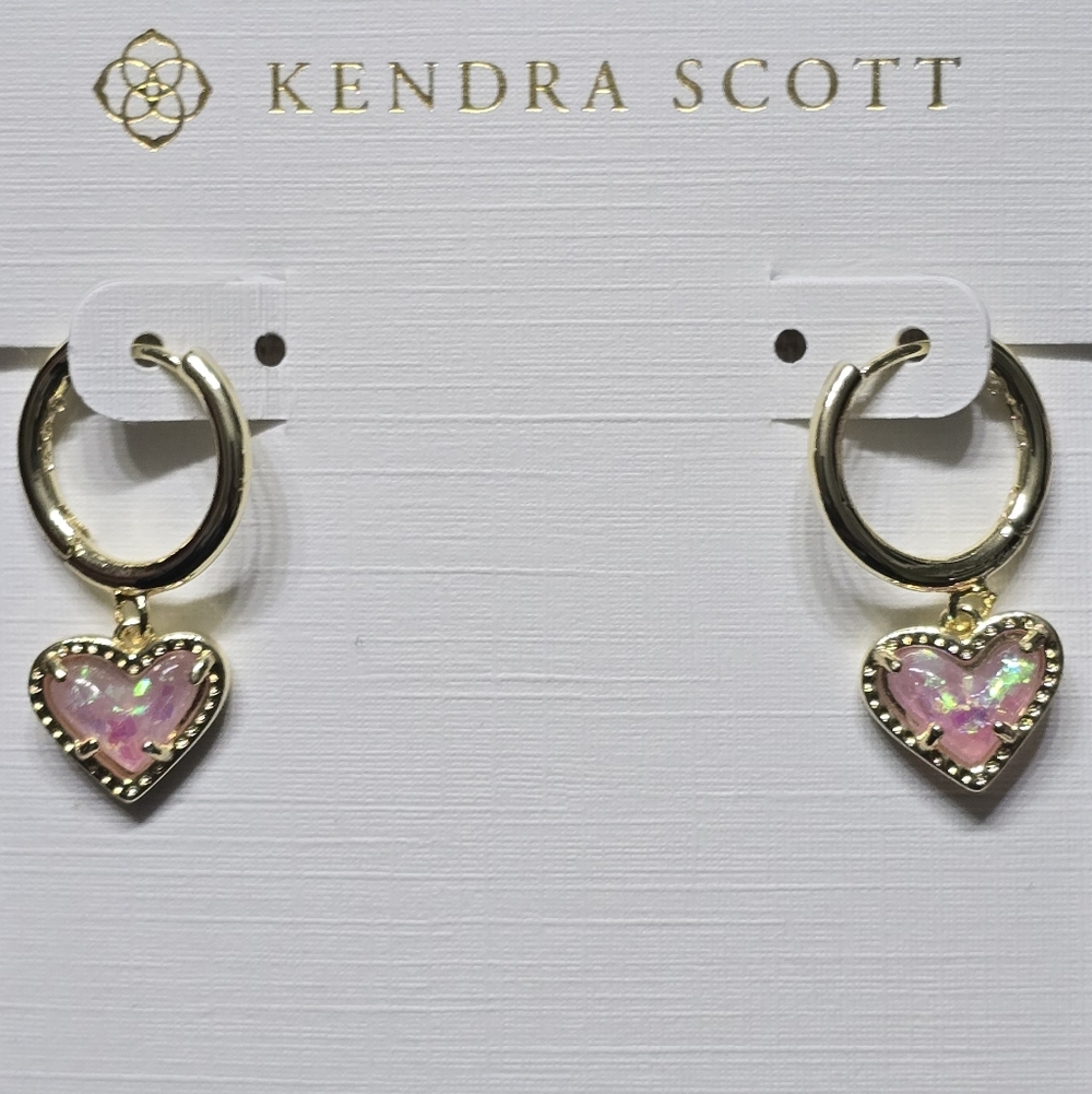 Kendra Scott Ari Heart Huggie Earrings